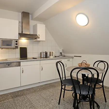 Apartment Residenz Unter Den Linden 29 *